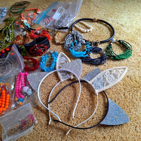 FREE GIFT/GIFTS IN EVERY PURCHASE!! - Picture 2 of 14